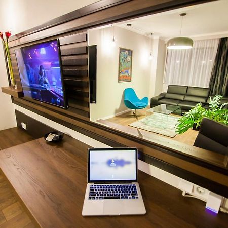 Business Class Apartment Cluj-Napoca Exterior foto