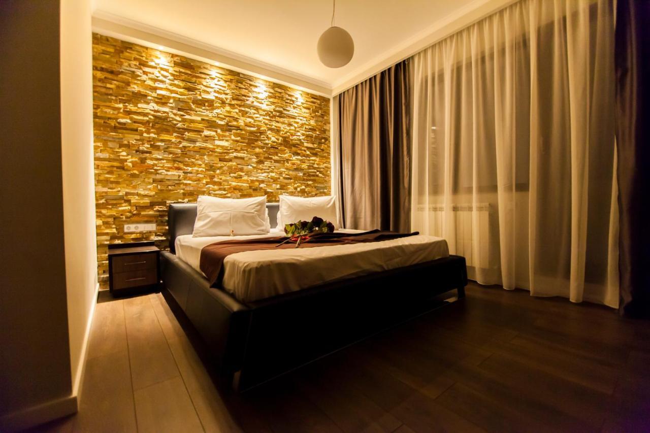 Business Class Apartment Cluj-Napoca Exterior foto
